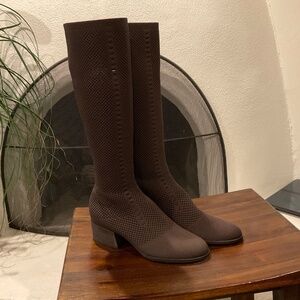 Eileen Fisher Alas Tall Boot Brown size 8